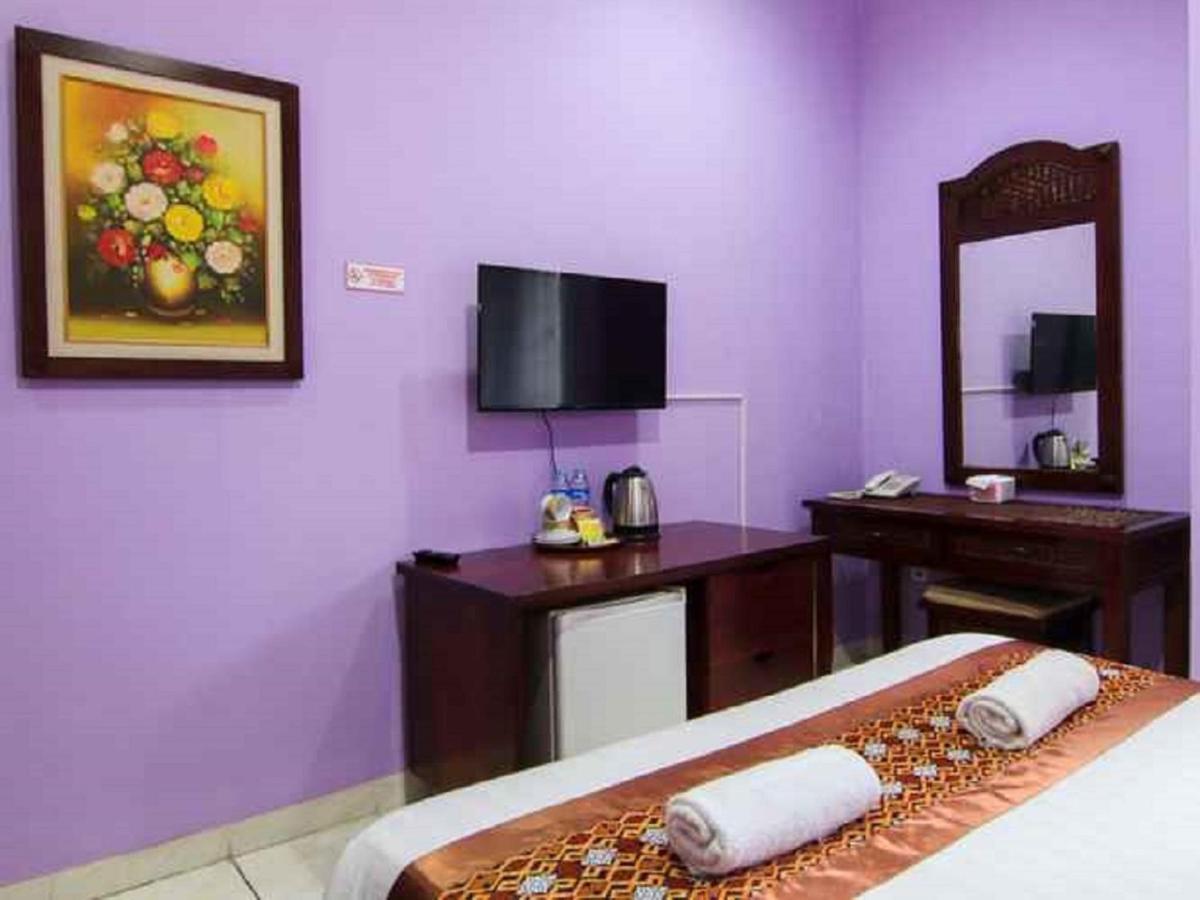 Hotel Signature Mandala Kencana Tjiandjur Exterior foto