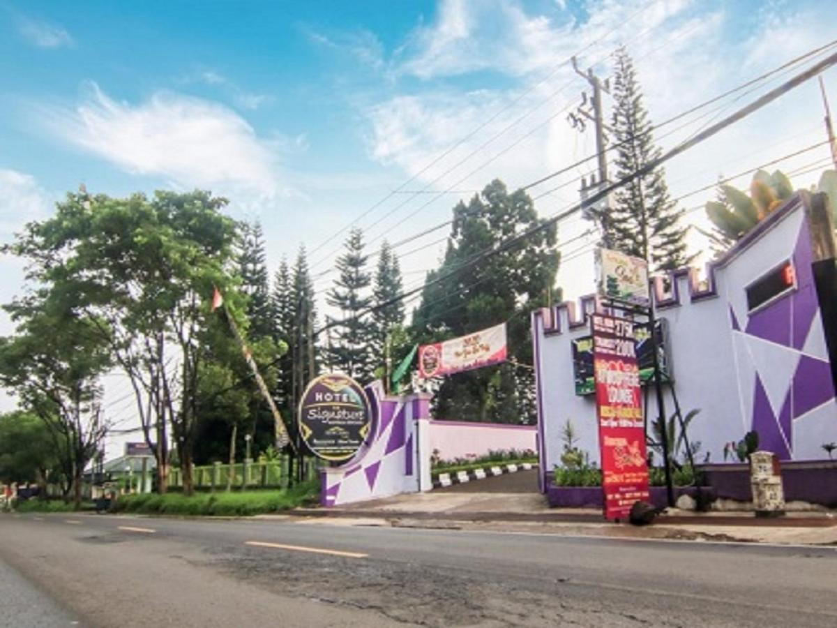 Hotel Signature Mandala Kencana Tjiandjur Exterior foto